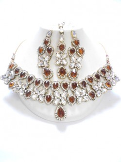 kundan-jewellery-set-3980KNS913